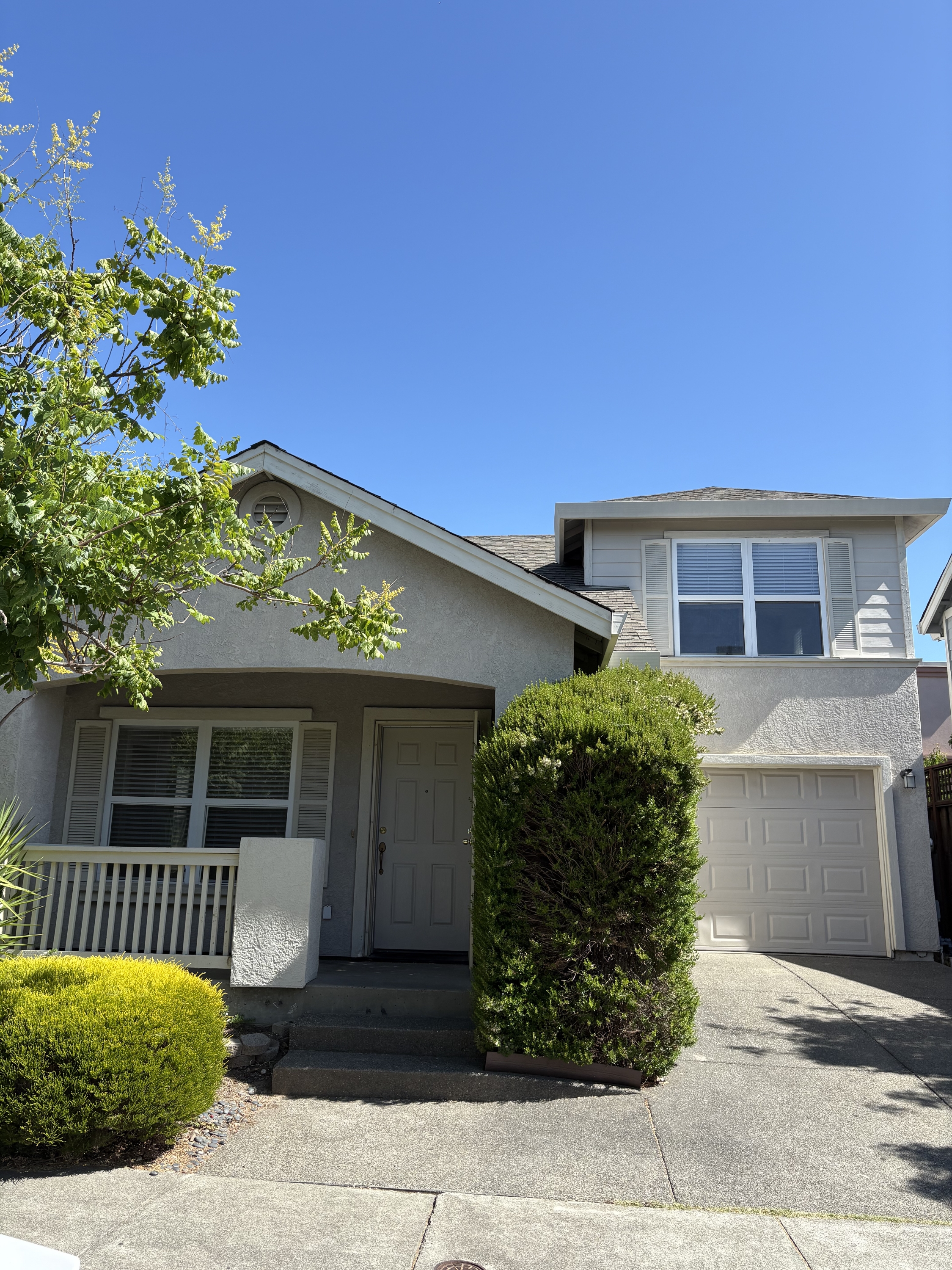 2812 Bay Village Avenue