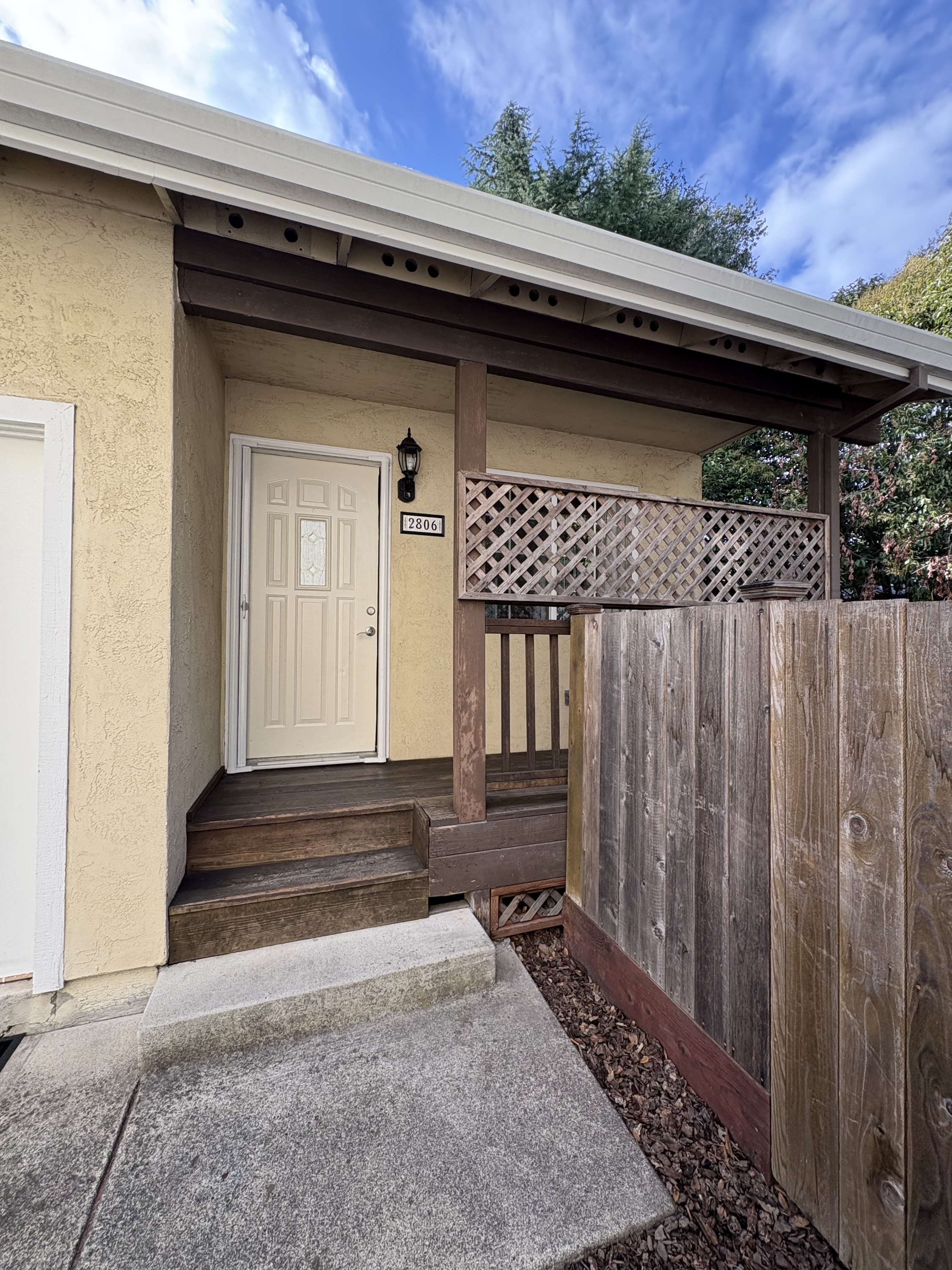 2806 Marlow Road